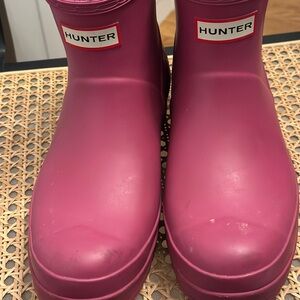 Hunter Fuchsia Waterproof Boots
